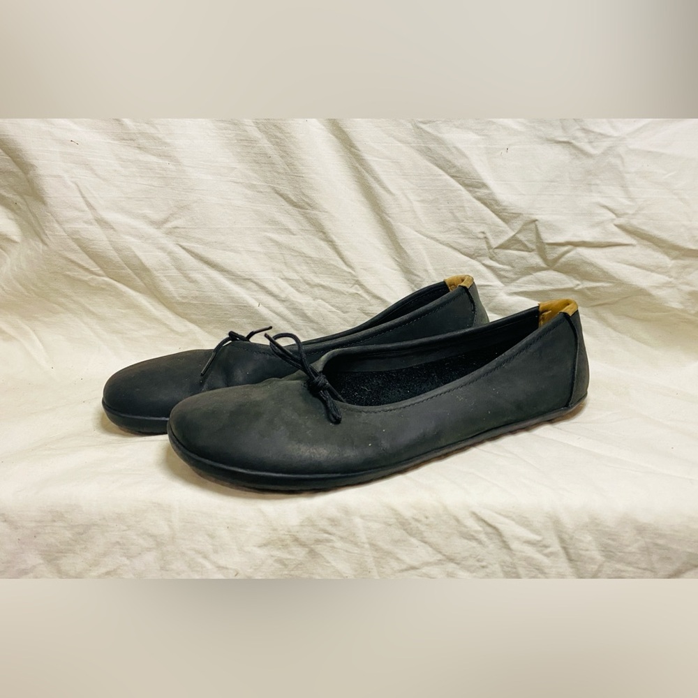 Vivo Barefoot Black Flats with Tan Accents